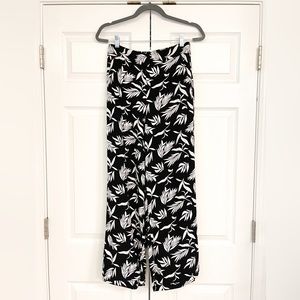 LOFT EUC Pull On Cropped Palm Pants Sz XS